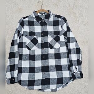 Women's Abiance Apparel Buffalo Plaid Flannel Shirt Black & White Medium